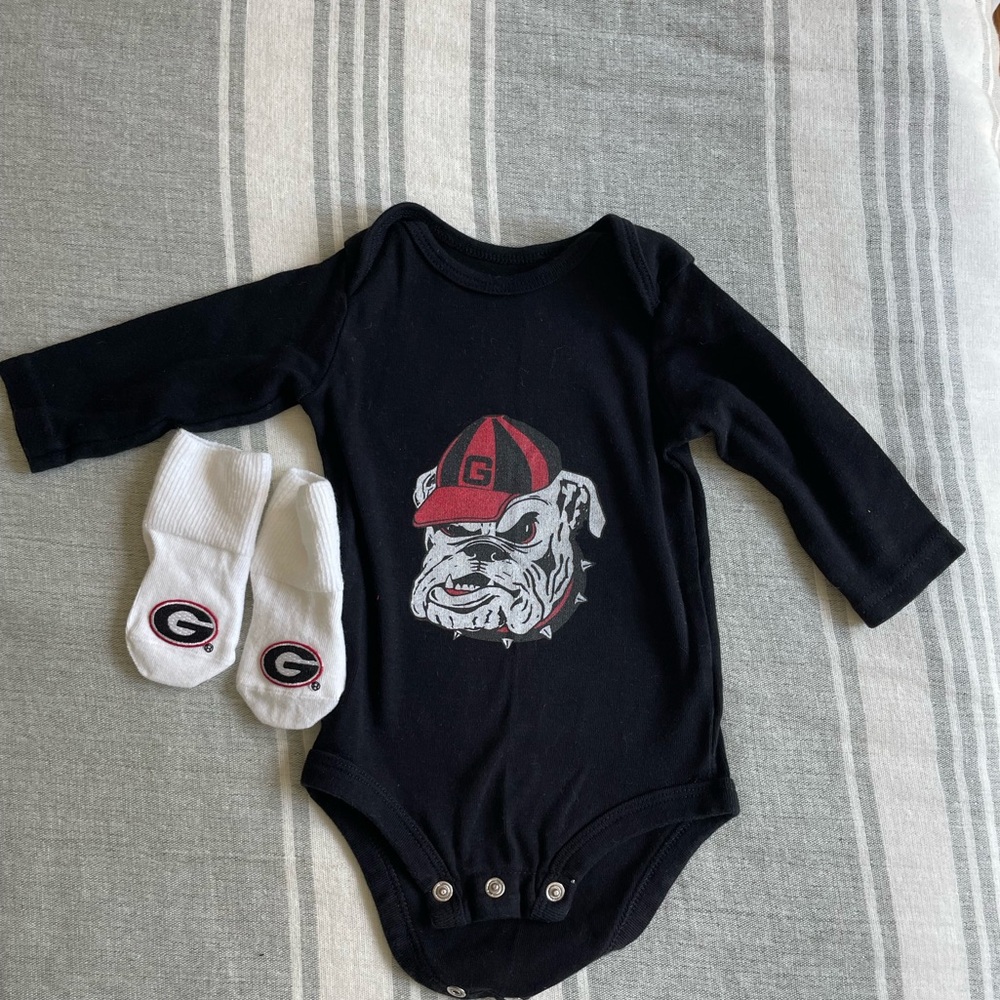 UGA Bulldog Onesie and Socks